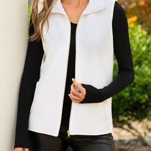 Quilted Zip-Up Vest with Pockets - White
